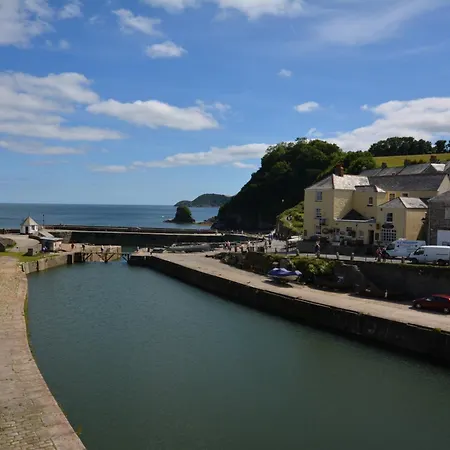 1 Bed In 42194 Charlestown (Cornwall)