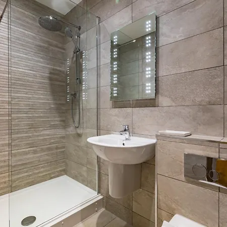 Apartment 1 Bed In 42194 Charlestown (Cornwall)